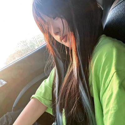 英谈女人